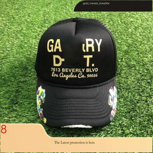 Mężczyźni czapka baseballowa mężczyźni Hat Graffiti wydrukowane alfabetowa czapka ciężarówka kierowca czapka Kobiety Summer Sun Hat Outdoor Sport Ball Cap 71