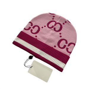 ファッションデザイナーの帽子男子と女性のビーニー秋/冬のサーマルニットハットブランドボンネット高品質の格子縞の頭蓋帽子H-6