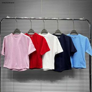 Nya Baby T-shirts Solid Color Boys Tees Storlek 100-150 Fem färg Valfria barn Designer Kläder Summer Girl Short Sleeve Dec20