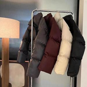 Black Parkas Crop Puffy Coat Fashion Koreaner Winter Schlanker dicker warme einfache Shorts Streetwear Alle passen Chic Jacket 231228