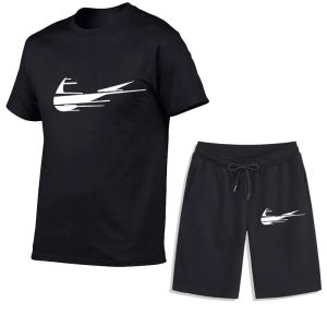 男性トラックスーツデザイナーブランド人気ファッションハイストリートコットンショートスリーブTシャツとショーツスウェットパンツルーズ通気性男性と女性パターンプリントY2K3