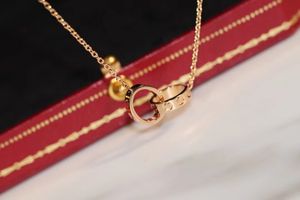 Collana di design per donna placcata in oro Collane con diamanti Collana di alta qualità 18 carati Collana di conchiglie di design classico per donna Gioielli da sposa