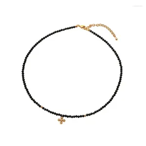 Ожерелья с подвесками, простое индивидуальное черное ожерелье с крестом из бисера, женское нишевое элитное чувство, изысканная мода