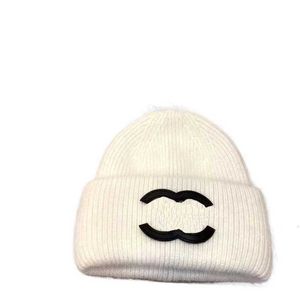 CAPS Beanieskull Tasarımcı Beanie Lüks Mizaç Çok Yönlü Örme Hat Beanie/Kafatası Sıcak Tasarım Noel Hediyesi D8A3