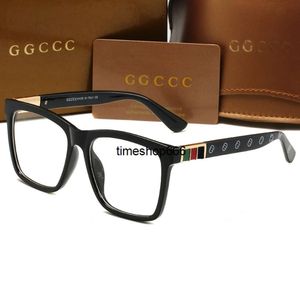 Occhiali da sole firmati per uomo 2015 Luxury Fashion Square Frame Glass Donna Occhiali da sole Lenti Unisex Driving Gradientgifs