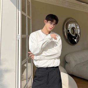 Erkek Tişörtleri Sonbahar Kore Moda Gömlek Kılıf Bölünmüş Tasarım Gevşek Uzun Çok Yönlü Yuvarlak Boyun Sweatershirt T-Shirt Erkek Giyim