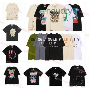 Designer Mens Tshirts Summer Gallerise Depts Tees Vintage Wash Do Old Angel Skeleton Car Graffiti Print Casual Loose Short Sleeve Tshirt GalleriesG4YO G