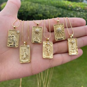 قلادة بطاقة التارو أزياء قلادة للنساء 2024 GOTH 14K GOLD GOLD GOLD TAROT MOON NETLACE TAROT GRIVINES