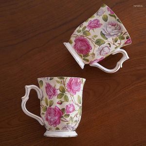 Muggar Europeiska palats med retrostil: Phnom Penh Ceramic Coffee Cup Garden Rose Flower Mug Water