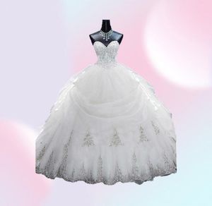 2017 16 Yıllık Elbise Balo Kıyafetleri Debutante Quinceanera Elbiseler Dantel Aplikler Organza Altın Boncuklu Pekalı Masquerade Gowns Custom M1880044