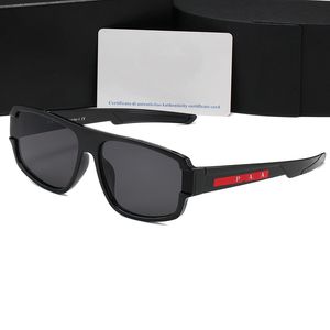 Ny modedesigner Solglasögon Top Look Luxury Rectangle Solglasögon för kvinnor män vintage fyrkantiga nyanser tjocka ram naken sunnies unisex solglasögon