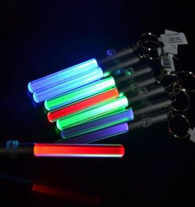 パーティー用品LED懐中電灯スティックキーチェーンミニトーチアルミニウムキーチェーンキーリング耐久性グローペンマジックワンドスティックライトセーバーL6534677