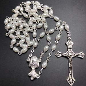Naszyjniki wiszące 10pcs Ustaw biały 6 4 mm szklany gruszek owalny owalny koralik katolicki rosario uroczy naszyjnik Pearl Center226Q