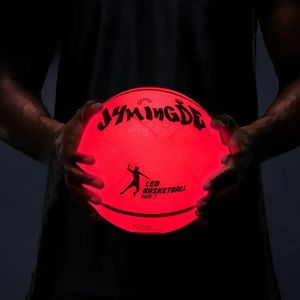 LEDライトアップバスケットボール反射的な輝くバスケットボールフラッシュバスケットボールラミナスバスケットボールのためのラミナスバスケットボールパーフェクトギフトおもちゃ231227