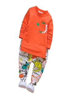 Autunno Neonate Ragazzi Set di abbigliamento Abbigliamento infantile Tute Cappotti T-shirt Pantaloni Casual Kid Bambino Copre i vestiti6145334