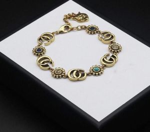 Роскошные дизайны Bangles Brand Letter Braslet Chaine Знаменитые женщины 18 -километровые золотые хрустальные стразы жемчужного браслета