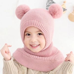 Beretti Autumn e Winter Girl Double Ball Beanie 2-6 anni Protezione alle orecchie lana con pompon Cappello a forma di scialle monopezzo per bambino