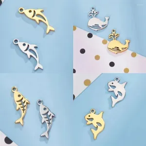 Charms 5pcs Little Wal