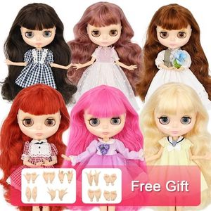 Dockor Icy Factory Blyth Doll Joint Body With Hands Glossy Face With Big Breast Olika hårfärg Naturlig hud 30 cm 1/6 Toy Gift LJ201