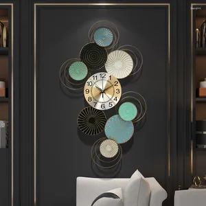 Wall Clocks Luxury Clock Living Room Decoration Large Modern Design Decor Digital Silent Watch Fashion Reloj De Pared