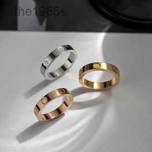 Titanium Steel Love Screw Ring Wedding Band Luxury Rings for Mens Women smycken med diamanter Guld Silver Rose Size 4/5 / 6mm Red Box MJ08