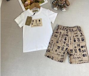 Novo designer M conjunto de roupas de camiseta de verão infantil, conjunto de esportes com letras de menino, roupas de manga curta para bebês, saia de menina tamanho 100cm-150cm