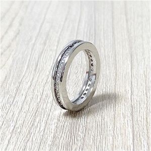 Professional Diamonique Simulated Diamond Rings 18k White Gold Plated Wedding Band Size 6 7 8 Love Forever ring Accessories With J255J