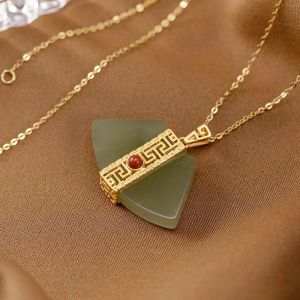 14K الذهب الأصفر العالي الجودة Hetian Jade Gray Jade الشخصية على شكل مروحة على شكل مروحة مع زخرفة سلسلة