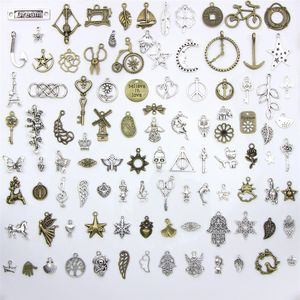 Diverse 100 mönster snöflinga julgran skalle månstjärna nyckel klocka krona charms hängen diy halsband armband smycken 100184r