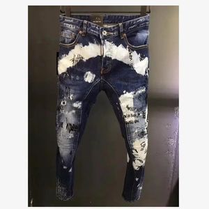 Herren-Jeans mit Buchstabendruck, modisch, lässig, Loch-Spritzlackierung, trendige High-Street-Denim-Stoffhose A136 2312129