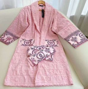 2024 Designer Robes Brand Nightgown Women and Men Sleepwear Fall Winter Home Wear Casual Unisex Night-Robe With Belt Long Sleeve Loose Pyjamas Night-Clow DHL 712