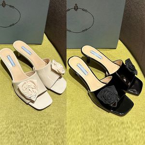 Patent Leather Women Slippers Luxury Mules Slides Pumps Designer Flower Sandals Classic Stiletto Heeled Open Toe Shoes Dresses Enameled Metal Triangle