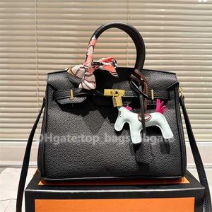 Scarf 10a Designer Women Tote Charm Bag Top Quality Handbag with Genuine Leather Shoulder Bags Shoulders Straps Luxury Designers Crossbody Purse Wallet Box