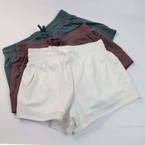 Lu Lemens Womens Align Short 요가 스포츠 스웨트 팬츠 소녀 피트니스 짧은 바지 포켓 바지 wunder 기차 대형 요가 바지 야외 단색