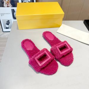 Yaz Kadın Terlik Tasarımcı Düz ​​Ayakkabı Yün Kış Kış Fluffy Kürklü Sıcak Mektup Sandalet Konforlu Bulanık Kız Flip Flop Terlik Günlük Terlik 35-41