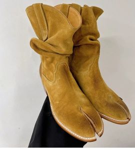 Tabi Western-Stiefeletten, spitze Zehenpartie, klobige Blockabsätze, modische Stiefeletten, Damen-Luxus-Designer-Kleid, Fabrikschuhe, Größe