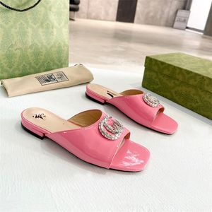 Designer Slides Women Slippers Rhinestone Slipon Sandals 2024 Summer Slide Ladies Beach Sexy Chunky Heels Classic Low Heel Slipper Shoes euro 35-42