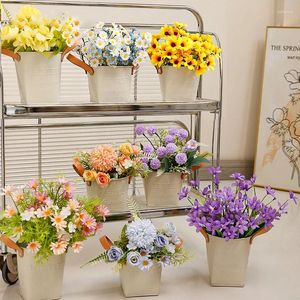 装飾的な花人工花ミメディアミディアムブルーミングフェイクプラント家の装飾屋内の多年生室の寝室の装飾を美化する