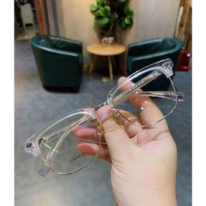 デザイナーCHクロスメガネフレームクロムブランドサングラス半ばレトロメンズ女性ウルトラライトチタンミオピアフラットハート高品質の眼鏡フレームDDST