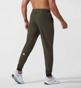 Lululemen uomo Lulu Pantaloni corti Yoga Outfit Jogger Sport Quick Dry Coulisse Palestra Tasche Pantaloni sportivi Pantaloni Uomo Casual Elastico in vita Pantaloni da allenamento fitness 362