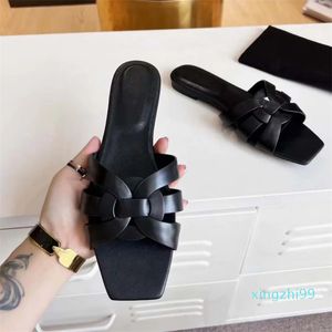 Designer Slide Sandal Schwarz Braun Leder Hausschuhe Damen Sandalen PATENT TRIBUTE LEDER MULES Slides Damen Schuh Strand Mantel Hausschuhe Frau Slipper