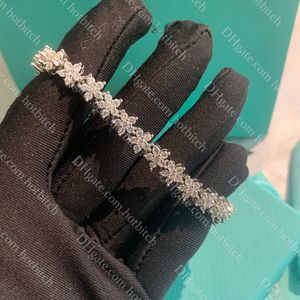 Designer diamante pulseiras para mulheres na moda de alta qualidade 925 sliver charme pulseira senhora elegante jóias aniversário presente dos namorados com caixa