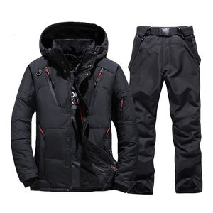 Tuta da sci invernale termica da uomo Piumino da sci antivento e pantaloni con bavaglino Set Costume da neve maschile Tuta da snowboard 231228