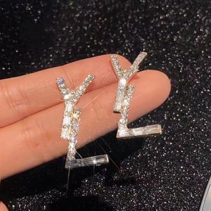 Charm Designer Fashion Earring Women Diamond Love Earrings Premium Jewelry Accessories Couples Letter Stud Earrings Popular Luxury2291