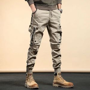 Męskie luksusowe luksusowe dżinsy na zewnątrz, odporne na zużycie wojskowe multi-pockets Spodnie ładunkowe fani armii szczupte spodni; 231229