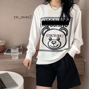 Men's & Moschino Woman Sweatshirts for Perfect Autumn Designers Moschino Hoodie Sweater Sports Round Neck Long Sleeve 3 5722