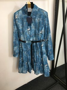 1216 XXL 2024ミラノ滑走路ドレススプリングラペルネック膝の上の長袖