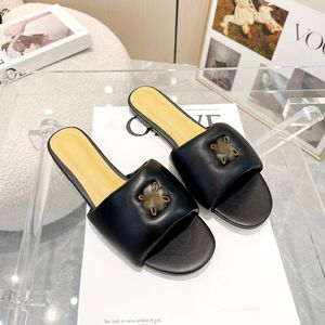 Moda lüks tasarımcı kadın sandalet terlikleri kutu 35-42 ile deri baskılı metal düğmeleri