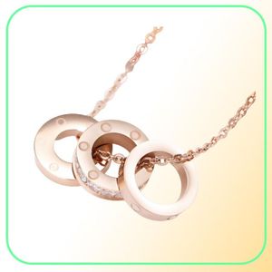 Högkvalitativ hänge halsband modedesigner design 316l rostfritt stål festliga gåvor för kvinnor 7 val5198101