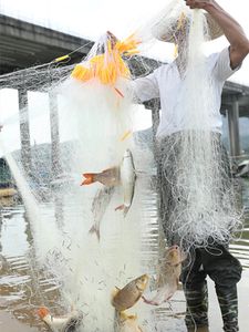 30 m długości siatki rybackiej 3 -warstwowy Gillnet z pływającym i tonącym pułapką rybną River 2m High Akcesoria PESCA 231229